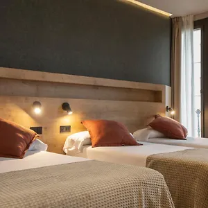 Fontanella By Bcn Urban بيت ضيافة